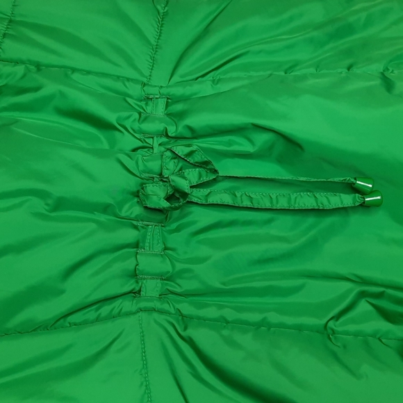 Money Green Puff vest - Picture 7 of 7